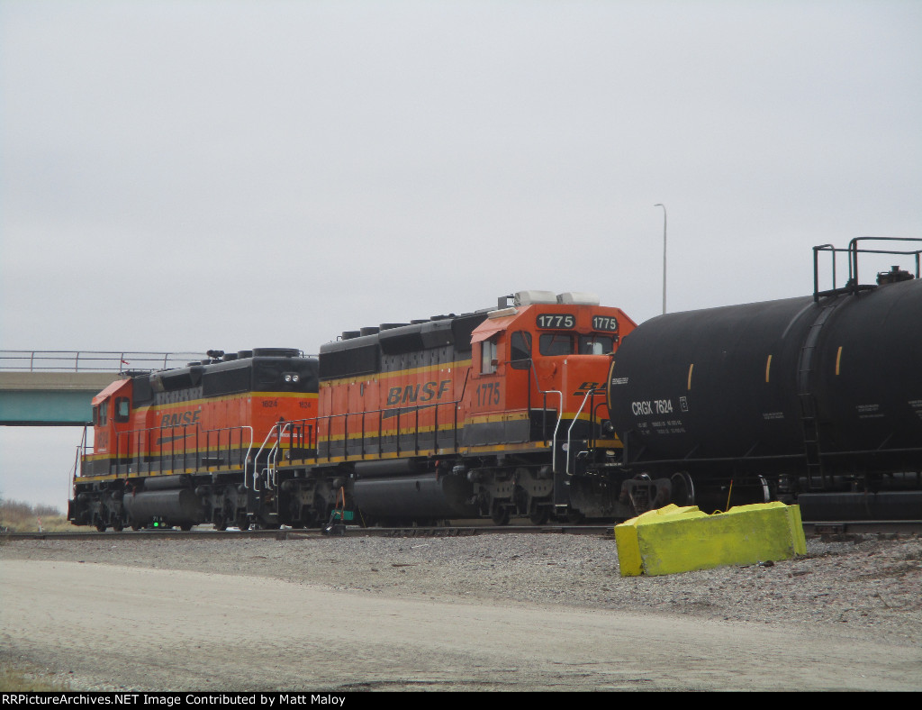 BNSF 1775